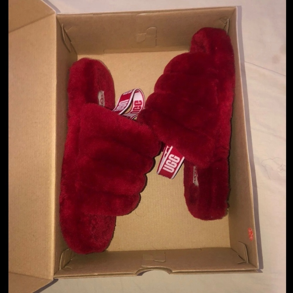 Red Ugg Fluff Yeah Slide